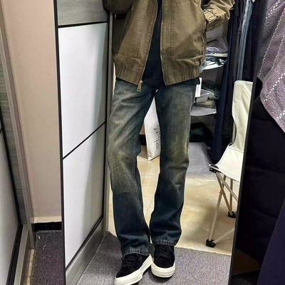 显瘦复古深色修身牛仔裤