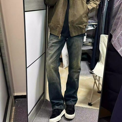 显瘦复古深色修身牛仔裤