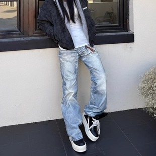 美式 高街做旧渐变水洗工艺浅蓝做旧破洞设计松弛潮男直筒牛仔长裤