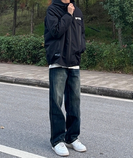 春秋美式 子男宽松直筒百搭显瘦水洗做旧黄泥染阔潮 深色复古牛仔裤