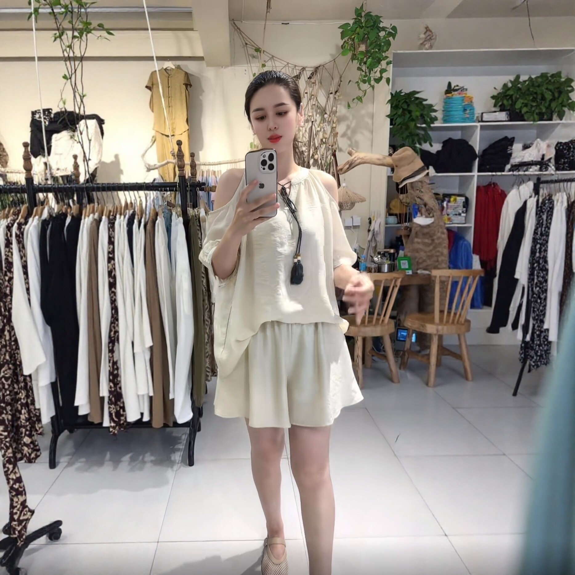 晓溪服饰韩系慵懒露肩气质宽松慵懒长袖显瘦衬衫裙裤时尚两件套装