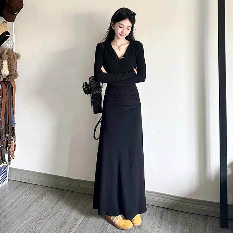 早春季赫本风长袖黑色连衣裙子2025年新款女百搭春款法式修身长裙