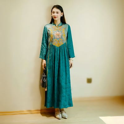 千椿物喜国风民族风重工刺绣花气质长袖宽松大码连衣裙长裙女春秋