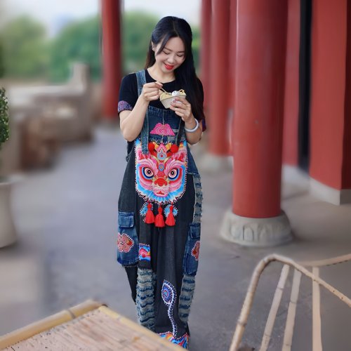 重工刺绣新中式牛仔背带裤女破洞复古做旧贴布绣花长裤民族风宽松