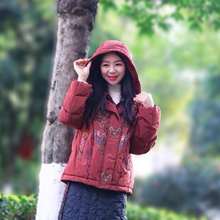 2025冬季新款民族风羽绒服女千椿物喜重工刺绣连帽加厚外套 国潮