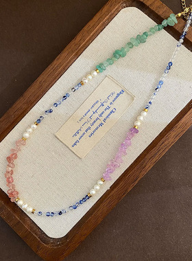 天然不规则绿色水晶石头碎金子项链女夏天海边度假风轻奢高级颈链