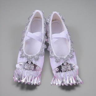 白色舞蹈鞋女童民族风布鞋舞台演出鞋儿童女中国舞苗族傣族舞蹈鞋