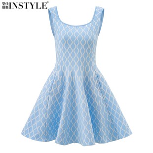 现货2026夏季 水波纹提花针织收腰大摆公主裙连衣裙 清新U型领无袖