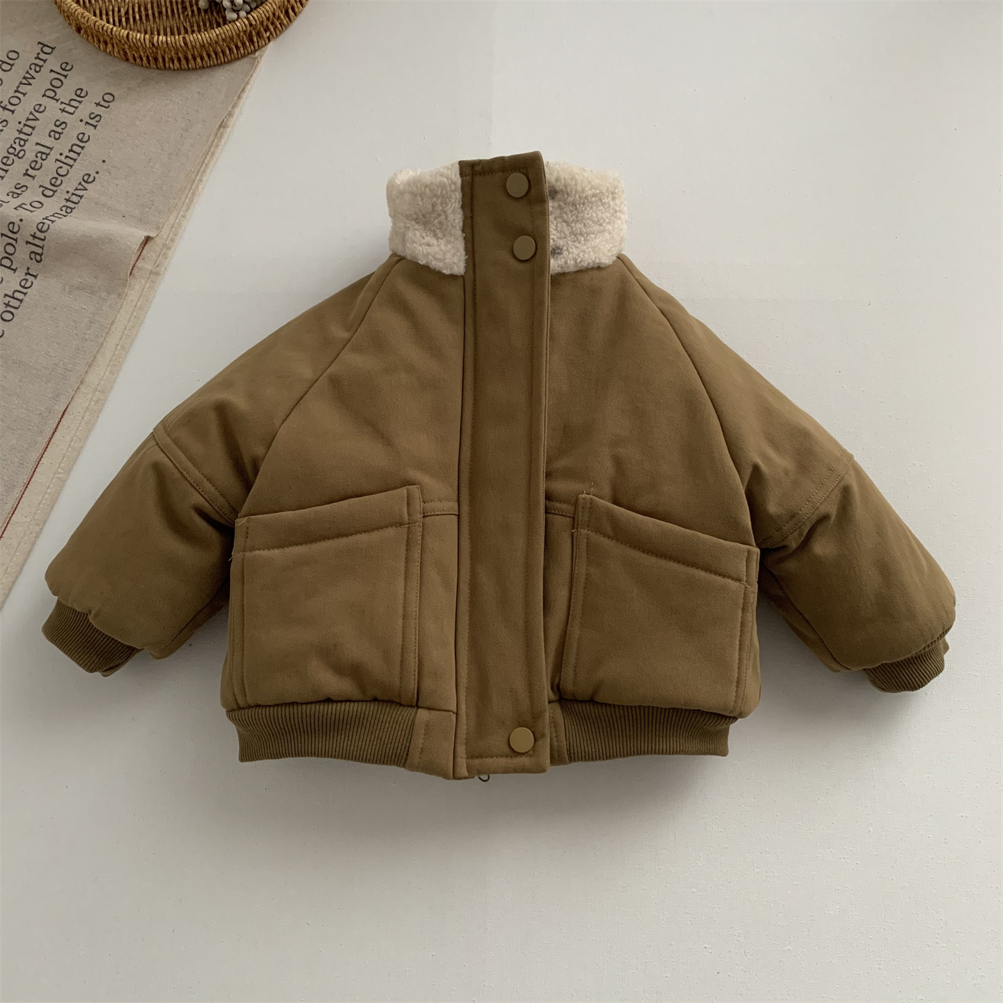 冬季保暖男女童加绒加厚棉服