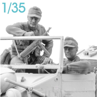 1/35二战模型德军VW桶车驾驶员二人组士兵兵人gk白模手办摆件156