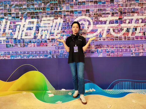 马赛克照片墙签到蒙太奇照片墙电子签到拍照打印照片呈现活动主题