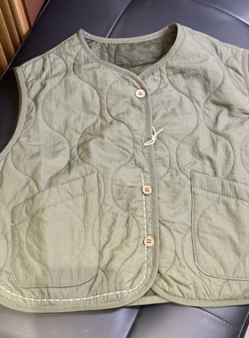 实体精品童装店儿童军绿色绗缝夹棉宽松百搭坎肩无袖马甲内外可穿