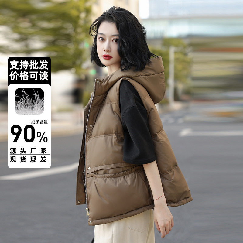 90鸭绒羽绒马甲女短款2025年秋冬新款韩版宽松轻薄羽绒服马夹连帽