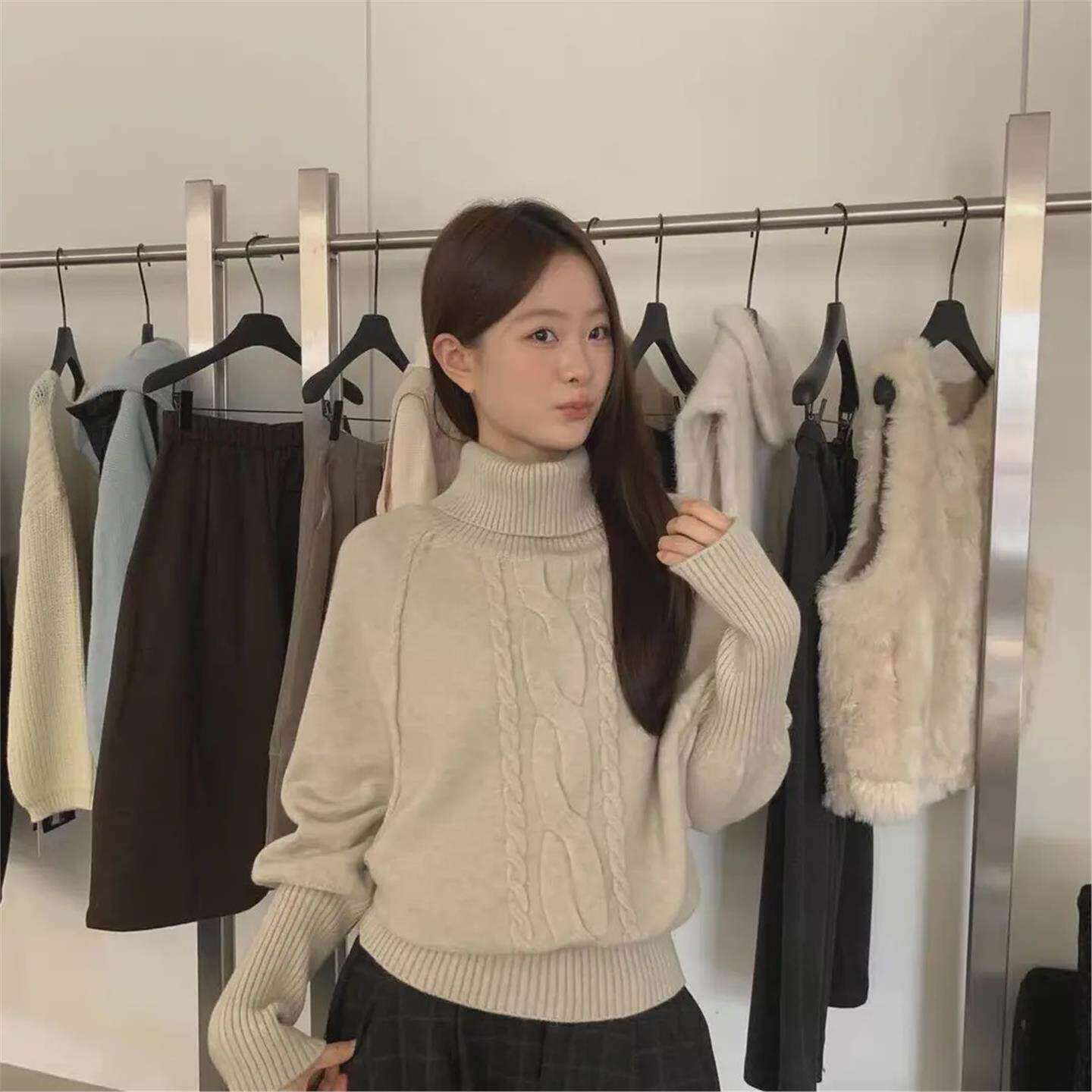韩系高领慵懒风蝙蝠袖麻花针织衫毛衣女秋冬微宽松收口显瘦上衣