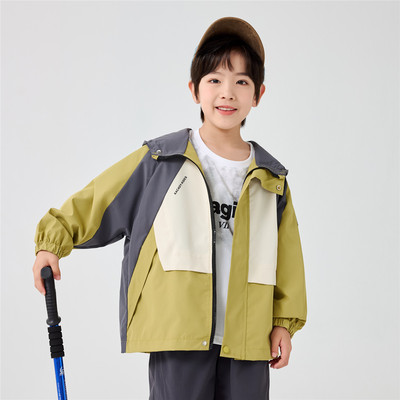 春秋季男童双层冲锋衣外套防风衣