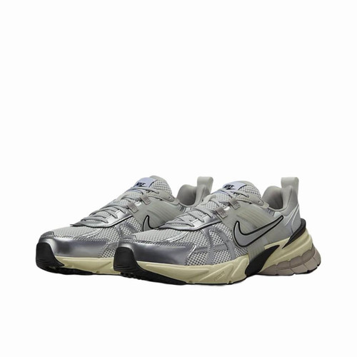 耐克NIKE V2K Run 跑鞋   HJ4497-100 广东GT仓
