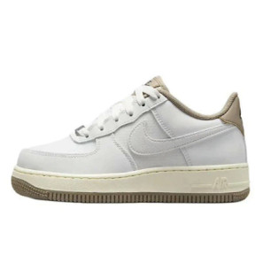 Nike Air Force 1 空军一号 板鞋 HF6924-100 f广东zq仓