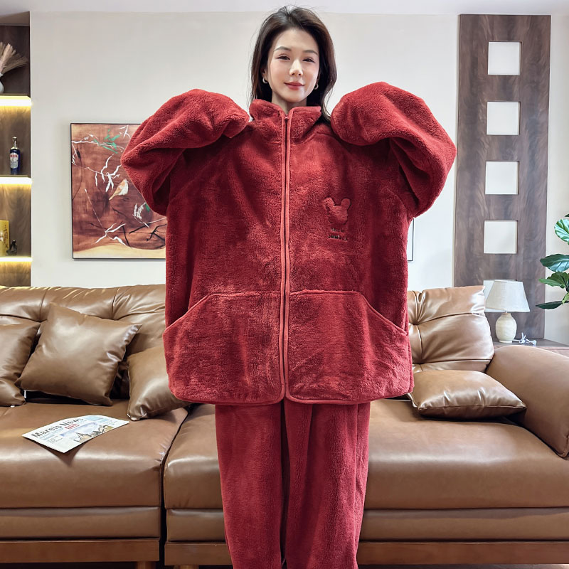 雅芷欣秀女珊瑚绒200斤睡衣大码