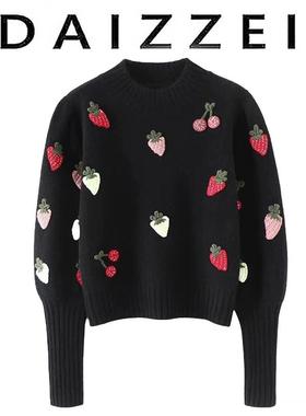 DAIZZEI~设计感手工钩花草莓半高领羊绒衫女秋冬新款加厚圆领毛衣