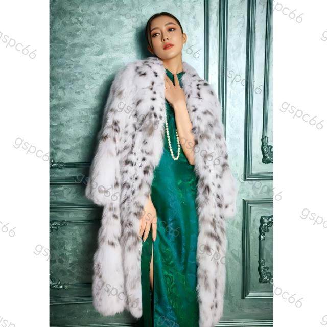 进口美国纯白山猫皮草外套收藏级