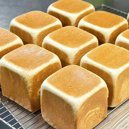 原味牛奶吐司面包欧包主食早餐代餐饱腹全麦切片面包三明治片吐司