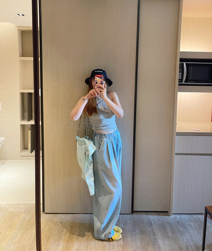 夏季韩系复古弧形高腰阔腿牛仔裤