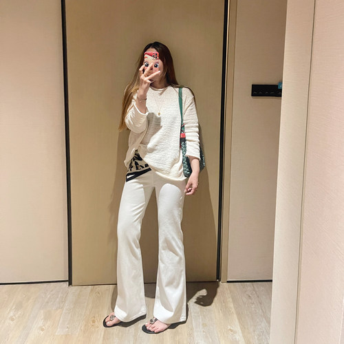 春夏高腰简约直筒显瘦微喇牛仔裤