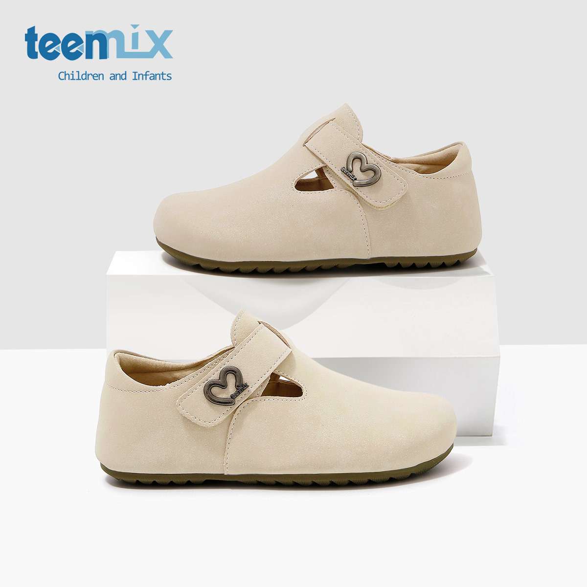 天美意2025秋冬季新款勃肯鞋中大童男女宝宝鞋复古休闲鞋子全包鞋