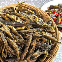 广西溪流爬石鱼干 农家自晒淡水小鱼干 野生干货下饭菜特产