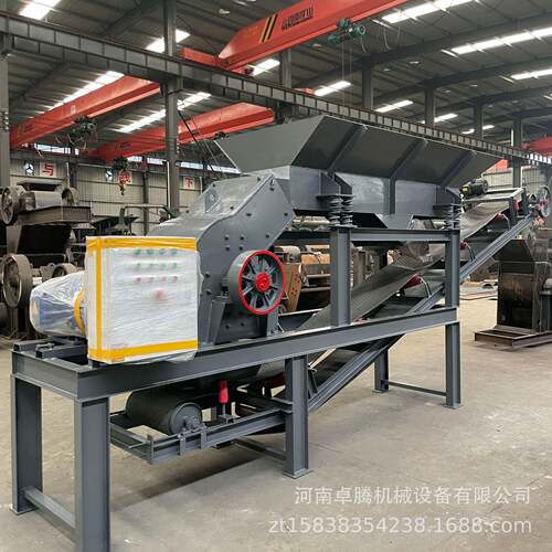 大型移动式建筑石材锤式破碎机矿石铁矿石锤式制砂机石灰石碎石机