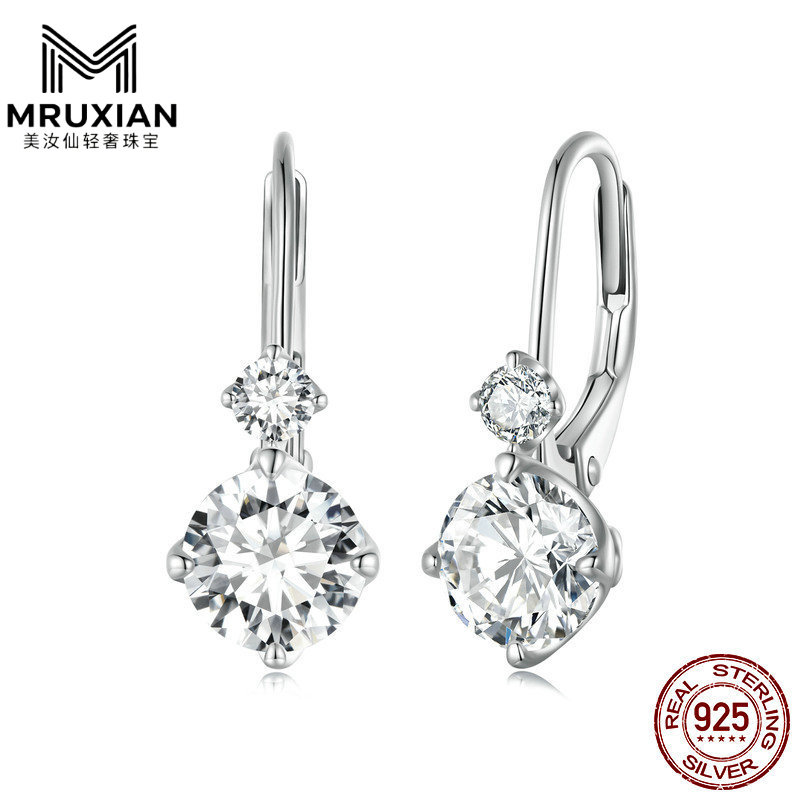 美汝仙爆款轻奢风s925纯银1克拉