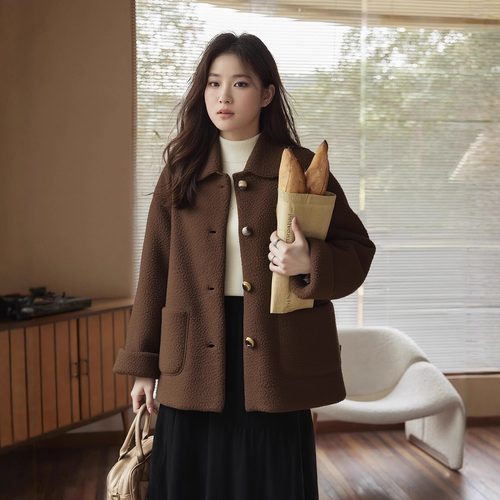 凤凰依屋羊羔绒宽松遮肚子外套