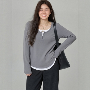 新款 春季 超好看假两件正肩T恤200斤胖MM遮肚显瘦针织上衣 女装 大码