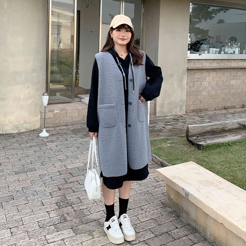 羊羔绒一体中长款马甲凤凰依屋