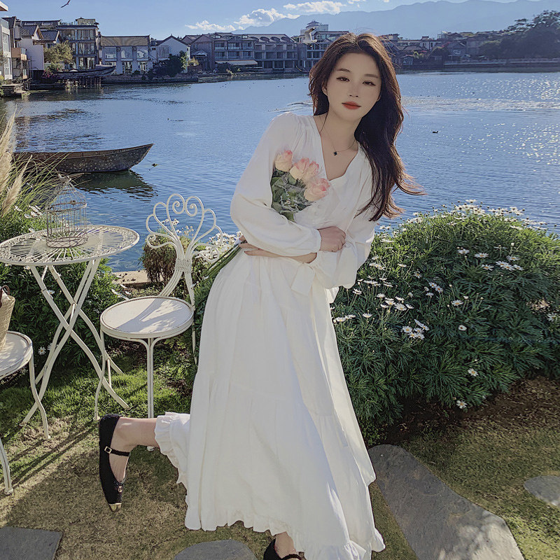 清纯甜美  灵动飘逸   白色连衣裙法式气质v领高腰长袖温柔风长裙