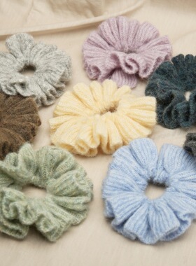 羊驼毛软糯发圈高品质大号氛围感温柔头花发绳秋冬绵羊毛大肠发圈