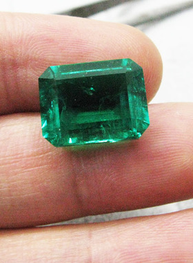 哥伦比亚再生祖母绿 培育祖母绿 小八角 14X11MM 7.6CT 超美裸石