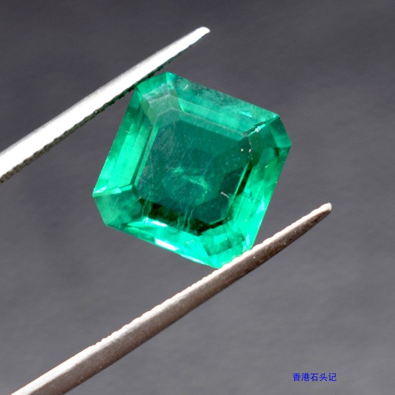 哥伦比亚再生祖母绿 培育祖母绿 方形 11.8mm 5.9ct 超美超值裸石