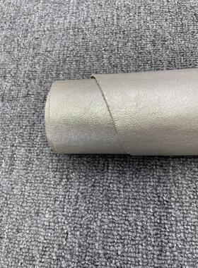 E407进口头层银白色平纹牛皮 手感微软 厚度0.99mm