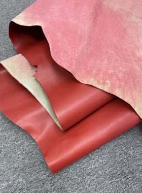 H629厚度1.1mm进口头层 红色植鞣牛皮 手感中挺 21平方英尺