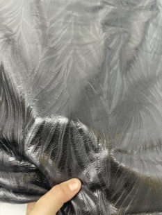 E575进口头层黑色油腊叶子纹牛皮手感微软厚度1.3mm