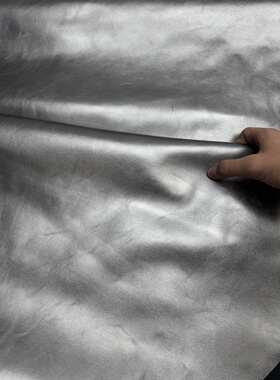 E514进口头层枪银色平纹牛皮 手感微挺 厚度1.0mm