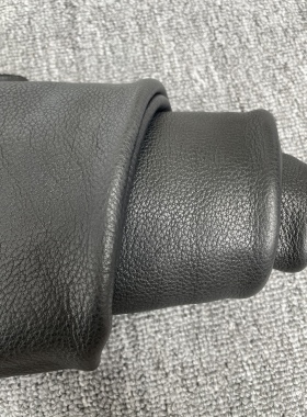E886进口头层黑色自然纹摔纹牛皮手感微软厚度1.5mm