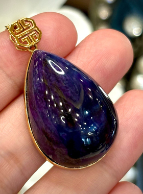 【挚爱】 珍贵老料 18k金镶嵌舒俱来吊坠 9.30克