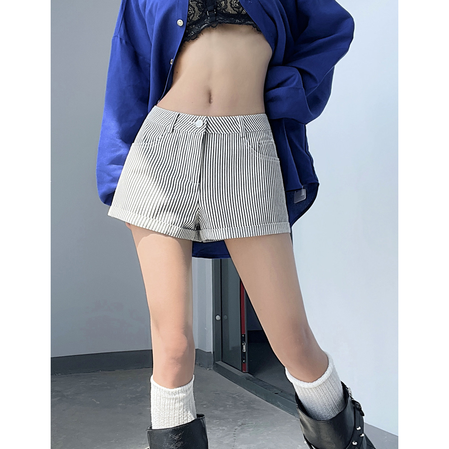 航海日记松弛复古细条纹A字短裤女俏皮可爱休闲简约高腰显瘦热裤