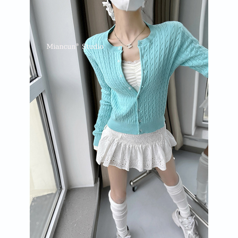 MianCun软糯复古蓝色麻花针织开衫女装秋季甜美宽松减龄休闲上衣