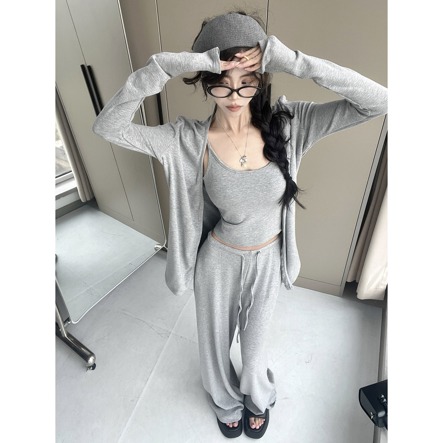 韩版慵懒灰色吊带睡衣女春季纯欲修身背心开衫长裤可外穿三件套