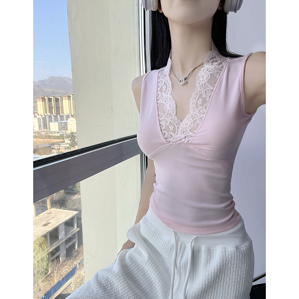 層次美2.0性感蕾絲拼接V領(lǐng)無(wú)袖上衣女辣妹修身短款顯瘦寬肩背心