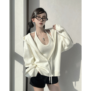 巨好看 韩系大U领抽绳连帽卫衣上衣女内搭气质挂脖背心两件套