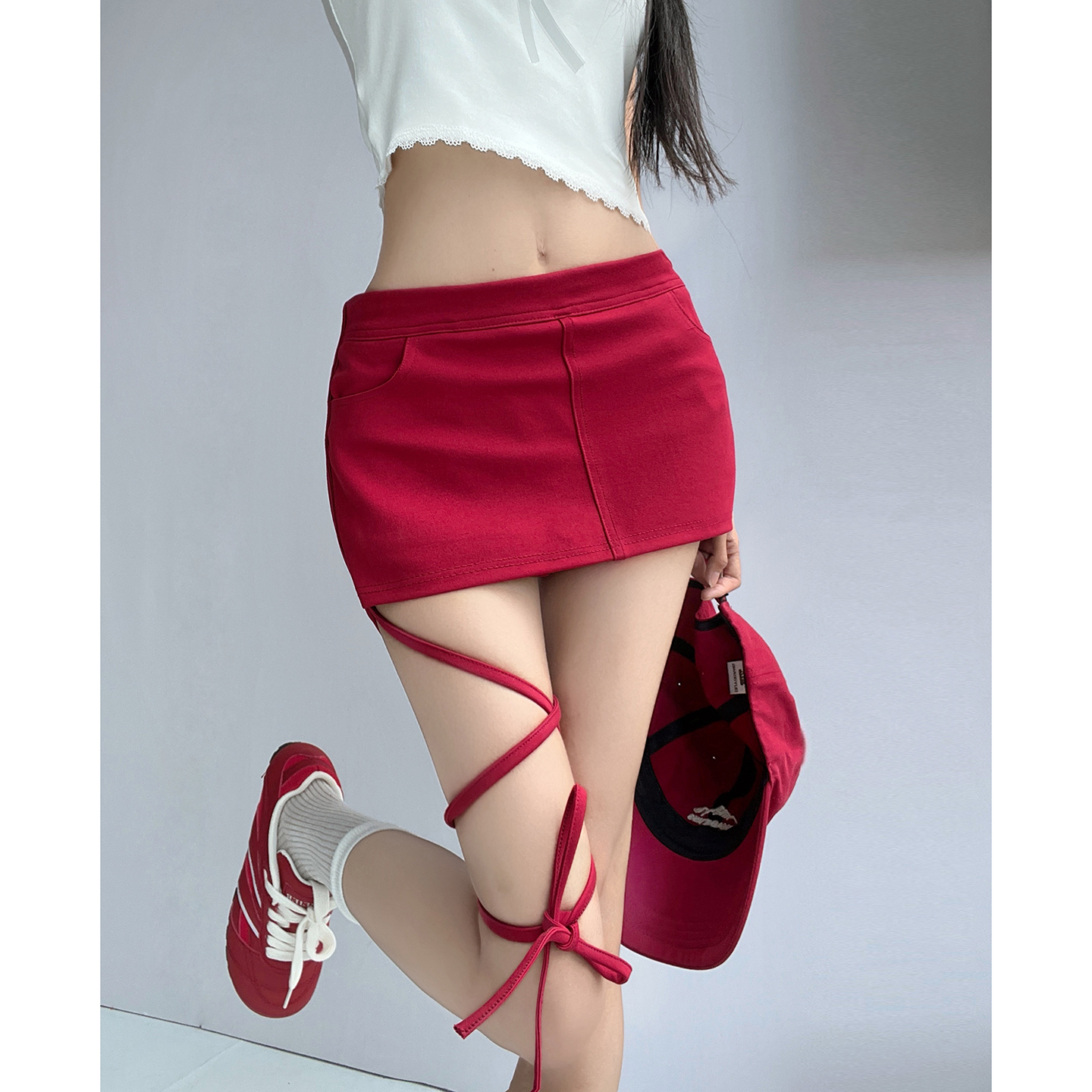 欲欲臀精小众显瘦红色包臀短裙女绑带性感辣妹风低腰紧身半身裙